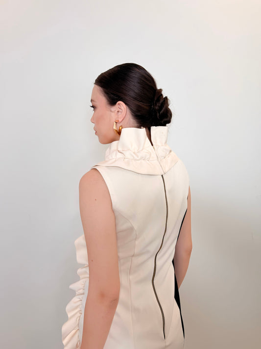 Solenne - Ivoire Sculpted Ruffle Mini Dress